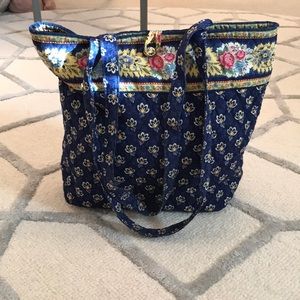 Vera Bradley retired pattern tote bag